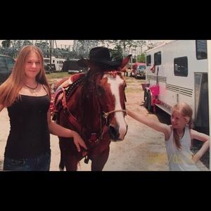 Meet your Posher, Tom